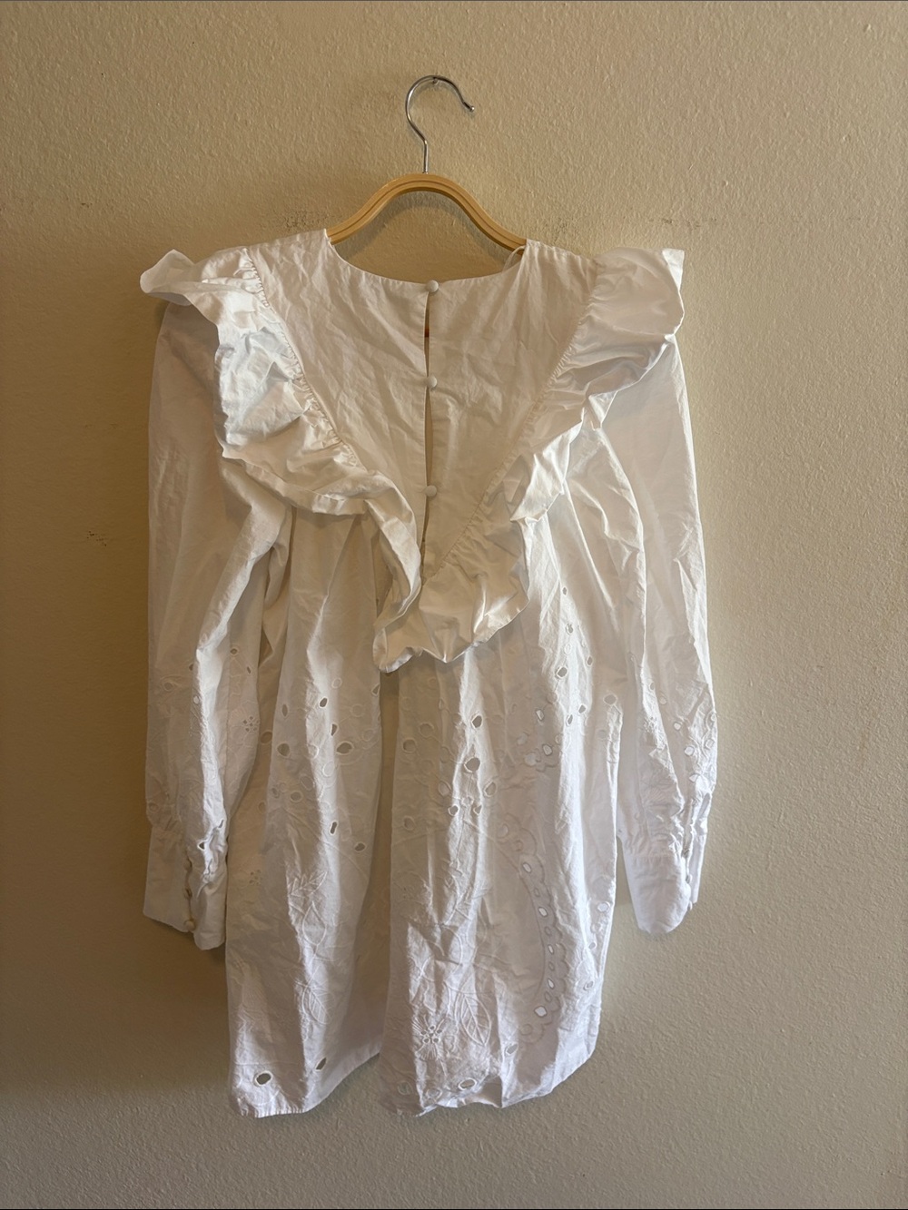 Zara White Eyelet Dress - Picture 4 of 4